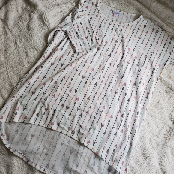 Lularoe Irma Tunic Top- Discontinued Style! White with Arrow Pattern - Picture 6 of 6